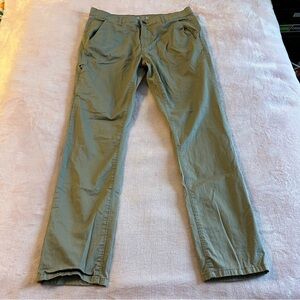 Kenneth Cole Reaction tan casual pants size 30X32